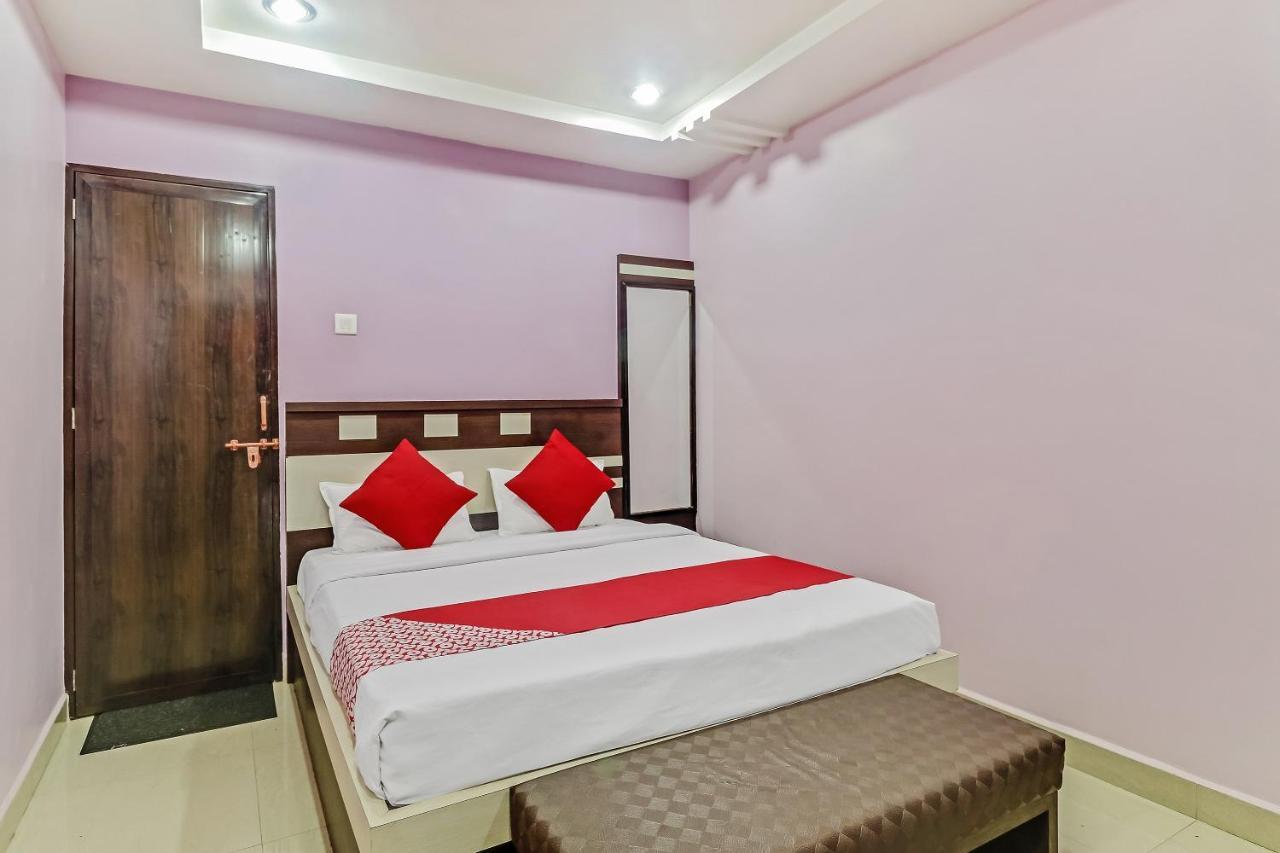 Super Hotel O Royal Raj Nandgaon Екстер'єр фото