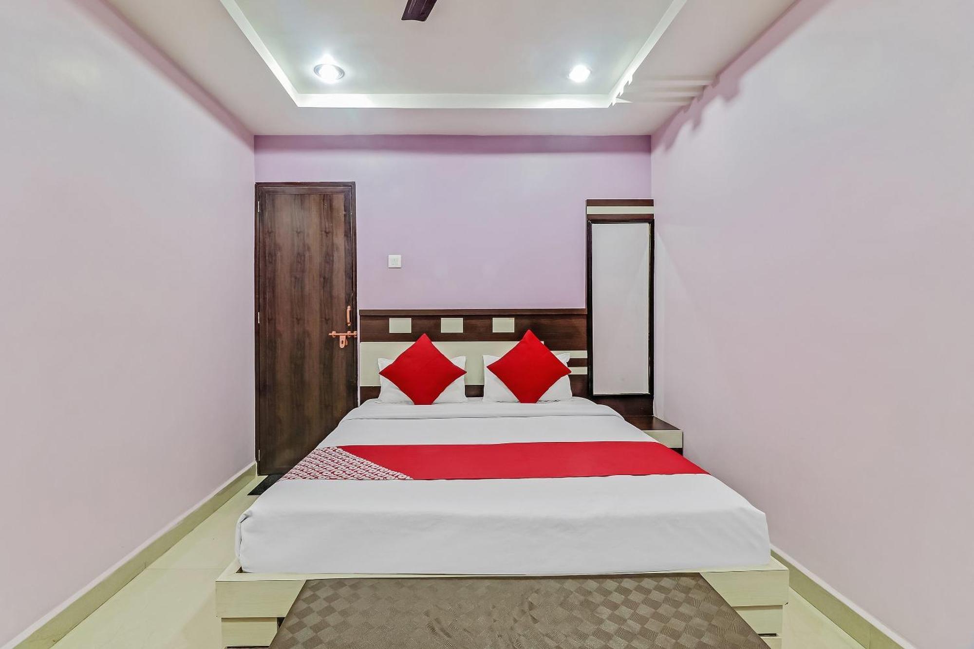 Super Hotel O Royal Raj Nandgaon Екстер'єр фото