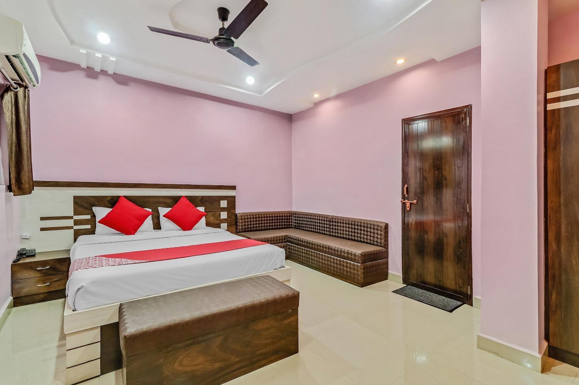 Super Hotel O Royal Raj Nandgaon Екстер'єр фото